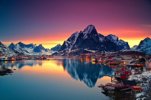 Lofoten--Norway-At-Midnight-
